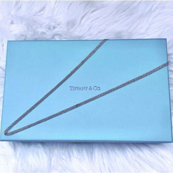 Vintage Tiffany & Co. Elsa Peretti Quadrifoglio Rock Crystal Pendant Necklace - Picture 7 of 10